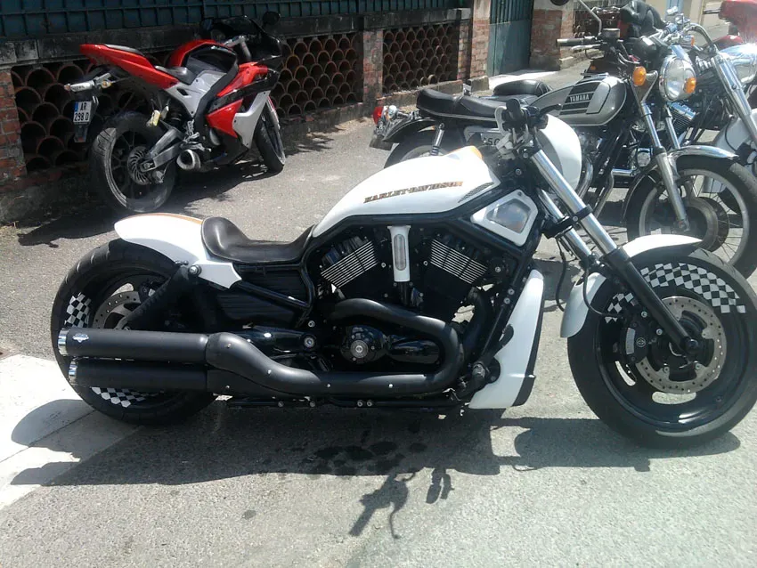 peintures sur moto-funbike32 -54